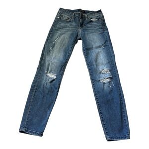 Judy Blue Distressed Relaxed Fit JB8271dk
Size 5/27